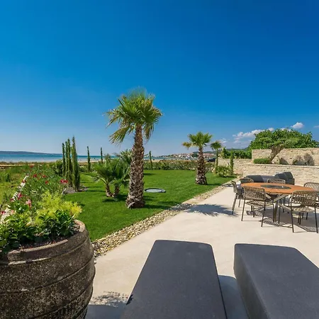 Hébergement de vacances Four Seasons Ljubac By Interhome