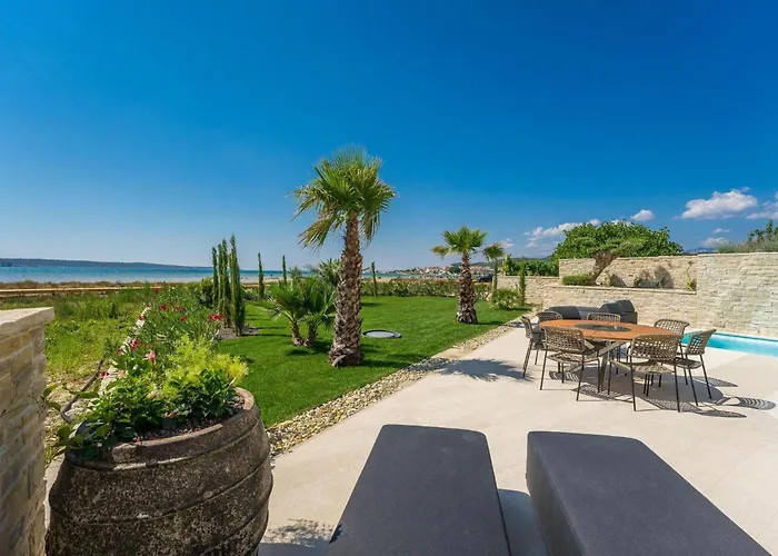 Hébergement de vacances Four Seasons Ljubac By Interhome